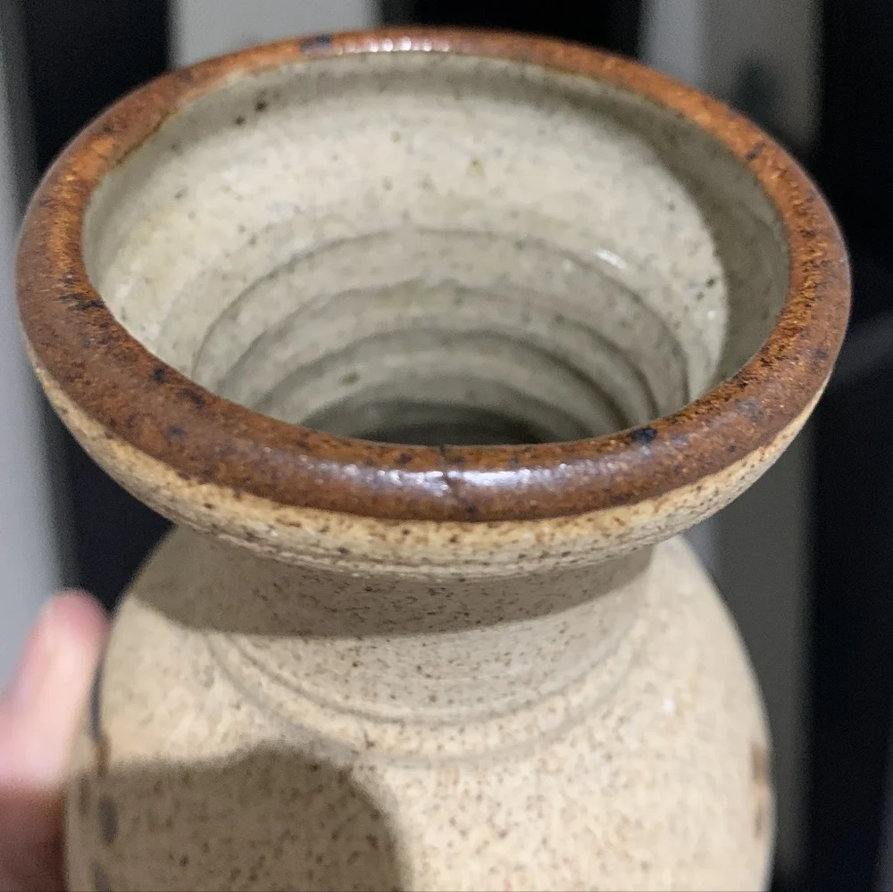 Vintage Signed Hand Painted Mexican Pottery - Picture 8 of 9